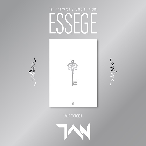 TAN - 1st Anniversary Special Album ESSEGE [White Ver.]